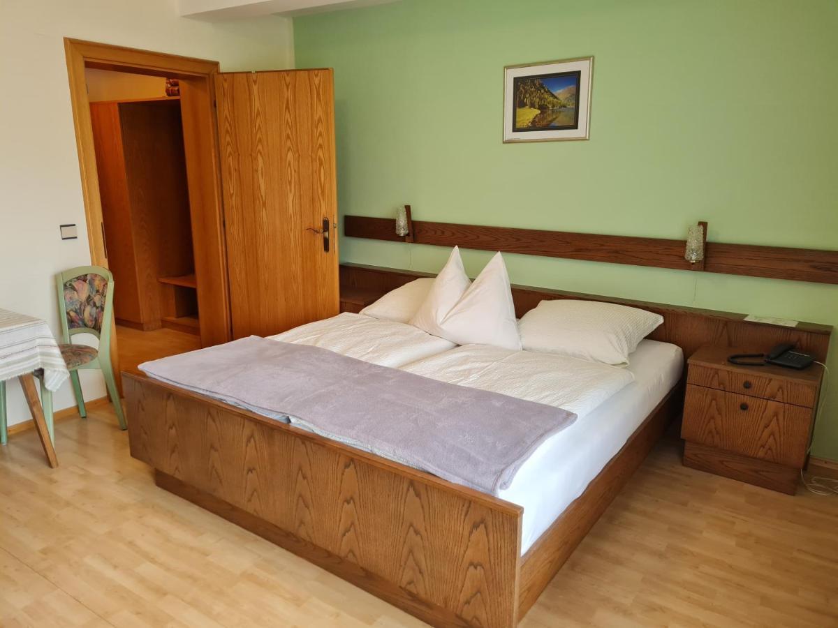 Edelsteinhotel Guniwirt Krakaudorf Kültér fotó