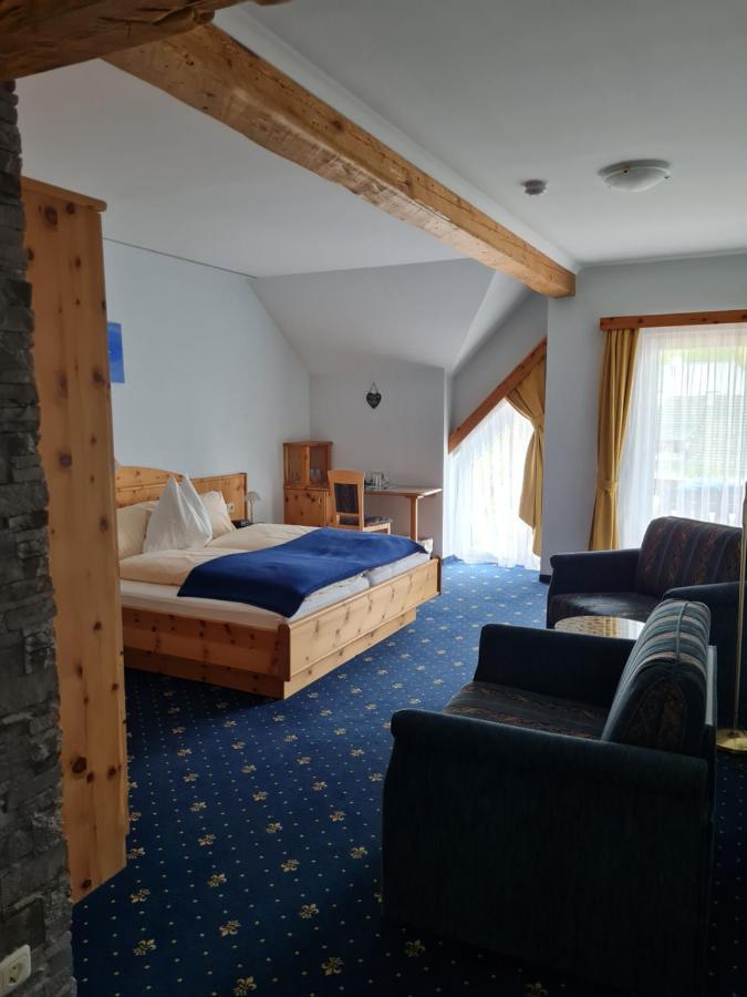 Edelsteinhotel Guniwirt Krakaudorf Kültér fotó