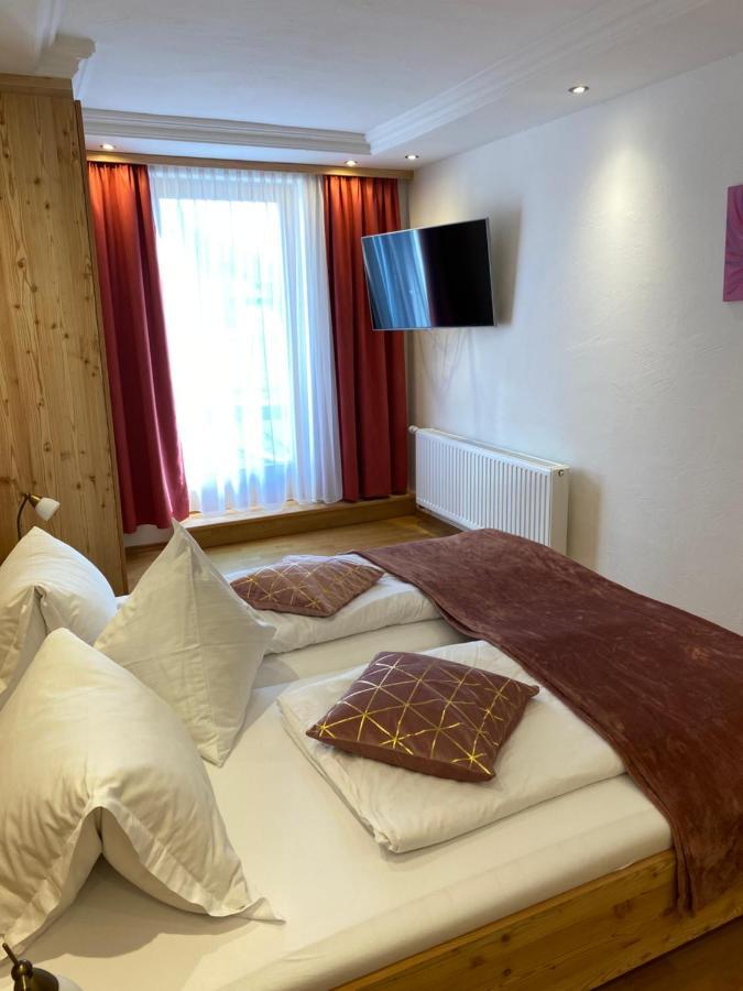 Edelsteinhotel Guniwirt Krakaudorf Kültér fotó