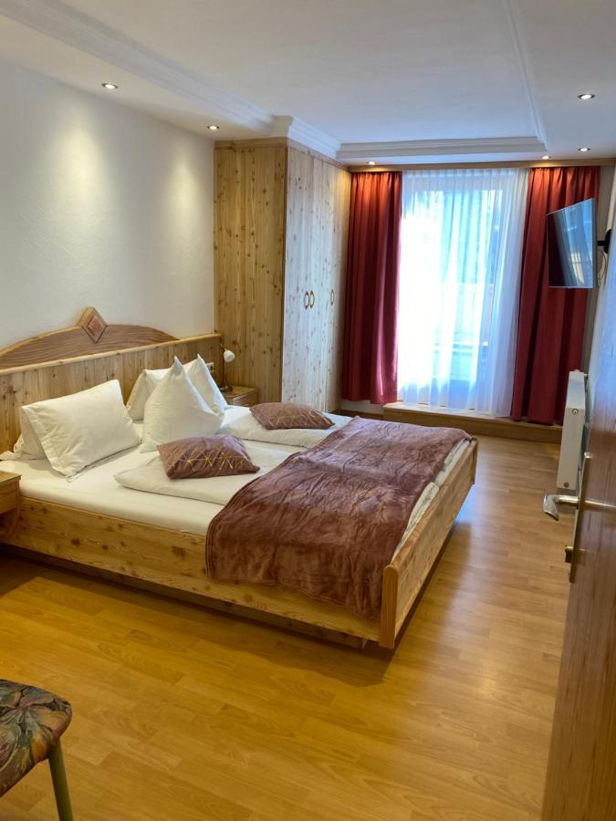 Edelsteinhotel Guniwirt Krakaudorf Kültér fotó