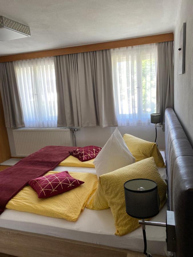 Edelsteinhotel Guniwirt Krakaudorf Kültér fotó