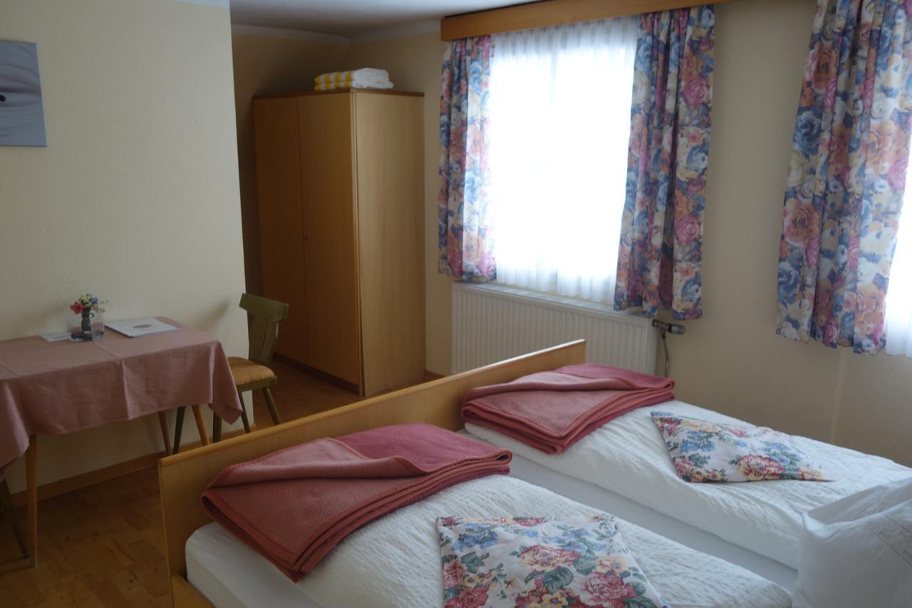 Edelsteinhotel Guniwirt Krakaudorf Szoba fotó