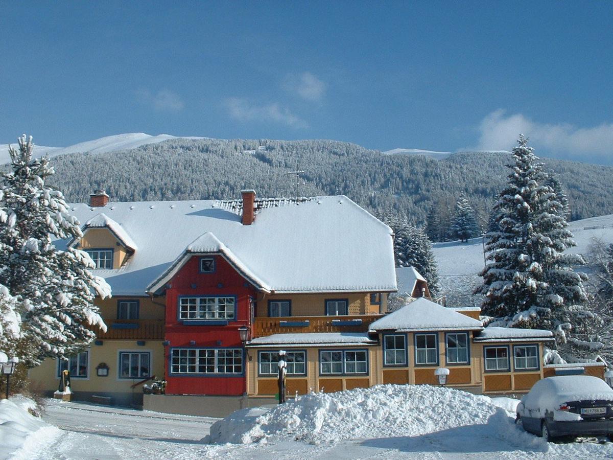 Edelsteinhotel Guniwirt Krakaudorf Kültér fotó