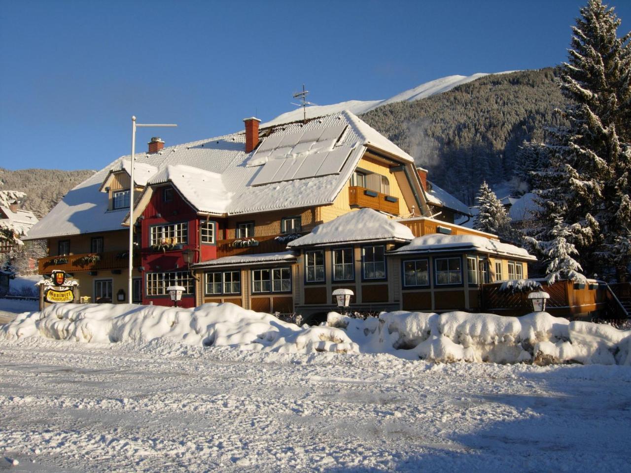 Edelsteinhotel Guniwirt Krakaudorf Kültér fotó